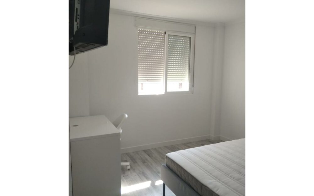 Student room for rent in Moncada – Ref. 001230-1