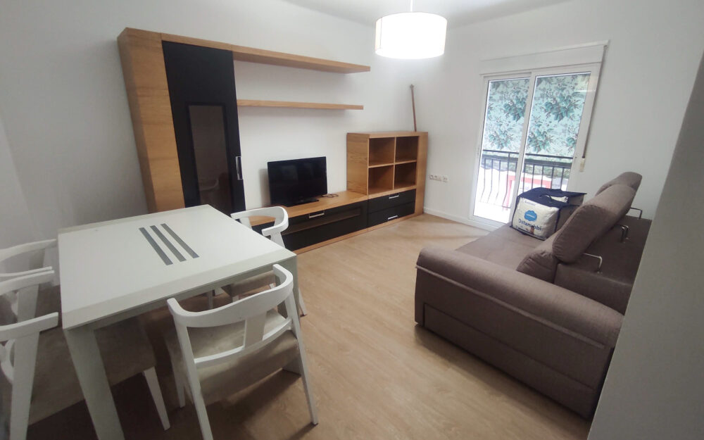 Student flat with 4 rooms – Ref. 001362