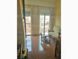 Ático de 4 habitaciones en alquiler en Alfara del Patriarca – Ref. 001360