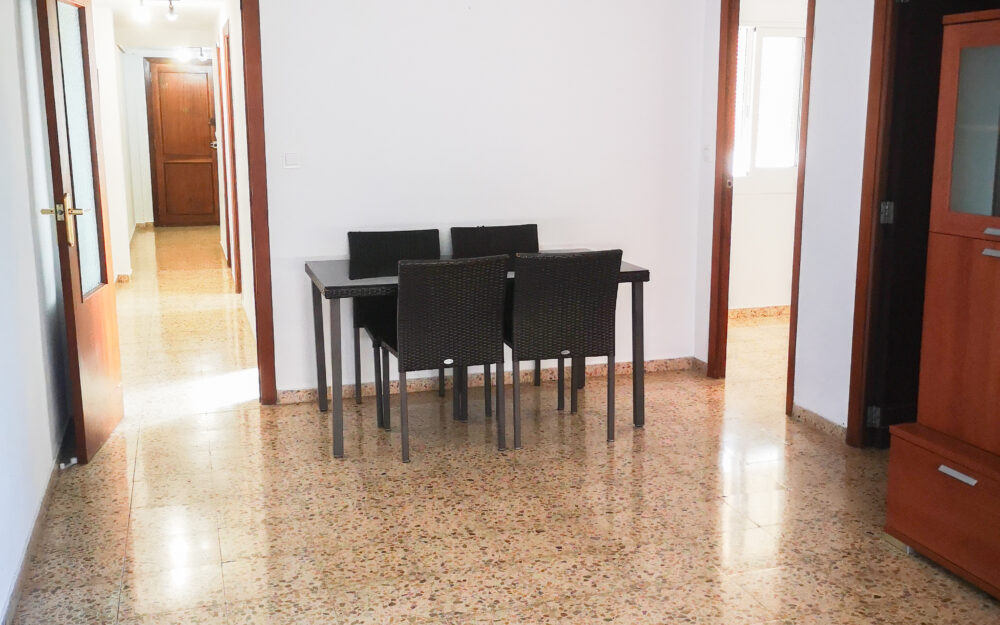 Apartment for rent in Moncada – Ref. 001365
