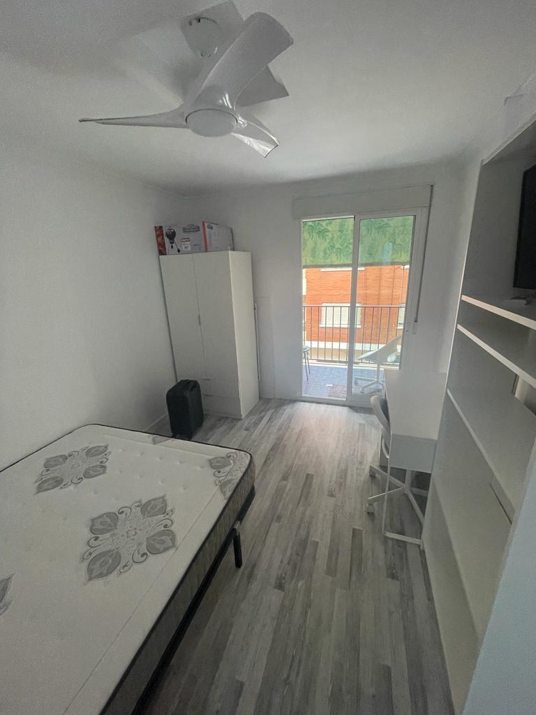 Student room for rent in Moncada – Ref. 001375