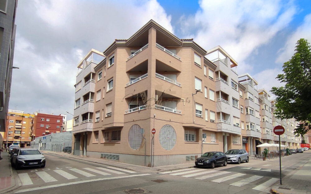 Piso en alquiler en Alfara del Patriarca – Ref. 001401