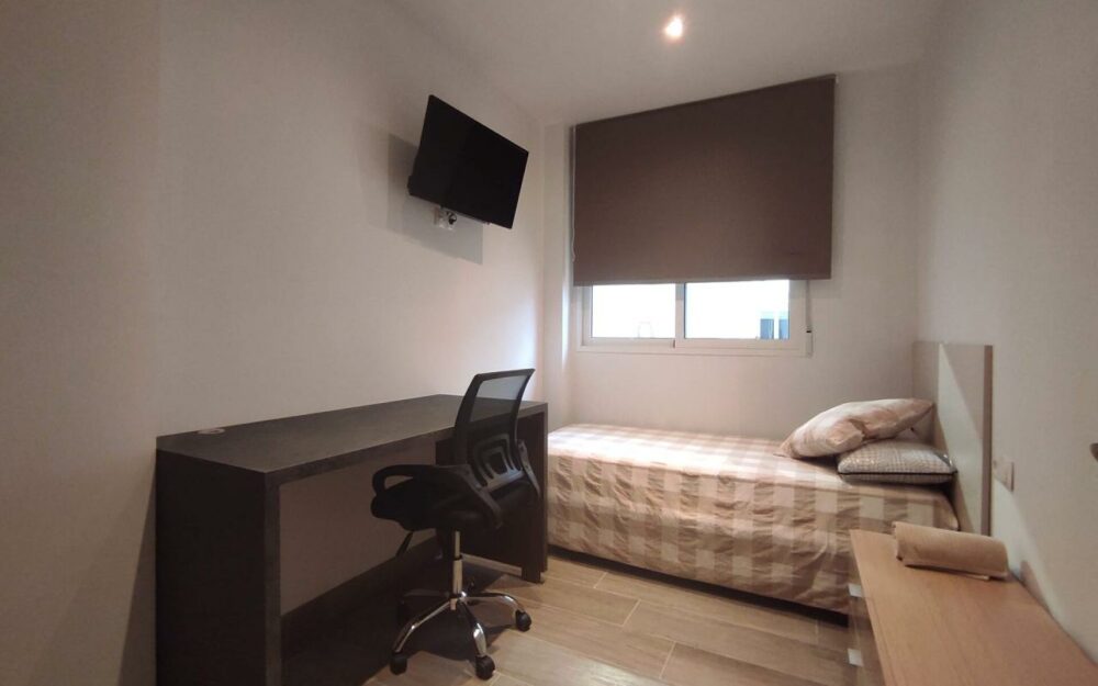 Chambre étudiante en colocation à Moncada – Réf. 001396