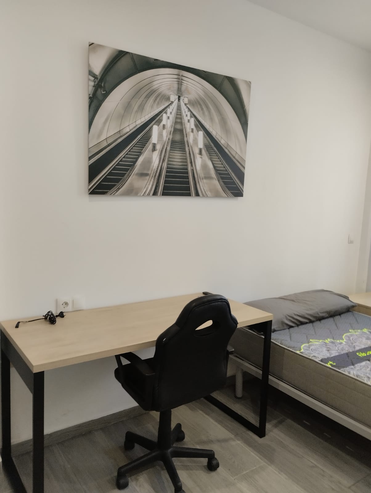 Appartement étudiant de 3 chambres et 3 salles de bains, rénové – Réf.001395 Appartement étudiant de 3 chambres et 3 salles de bains, rénové – Réf.001395