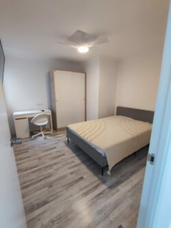 Student room in shared apartment in Moncada – Ref. 001375