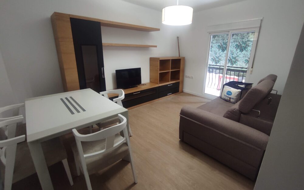 Student apartment with 4 bedrooms – Ref. 001438