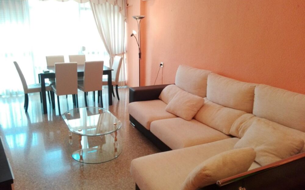 Student apartment rental with 2 bedrooms in Moncada